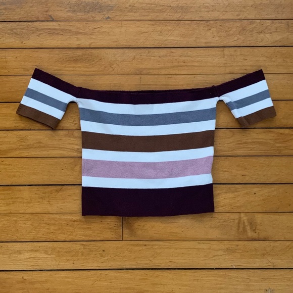 Forever 21 Tops - 💐BUNDLE 3 for $20💐 F21 Off The Shoulder Stretchy Crop Top